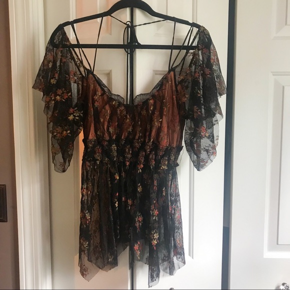 Free People Tops - NWOT Free People Flowy Mesh Blouse